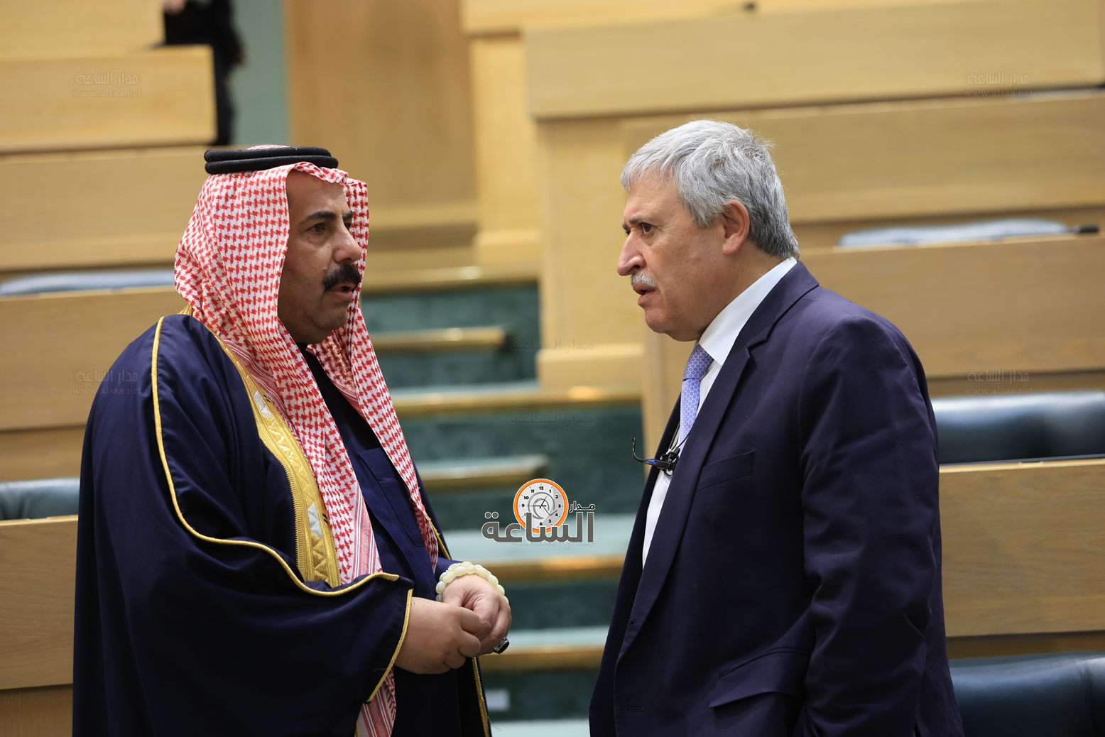 Madar Al-Saa Images 0.8812254232901369