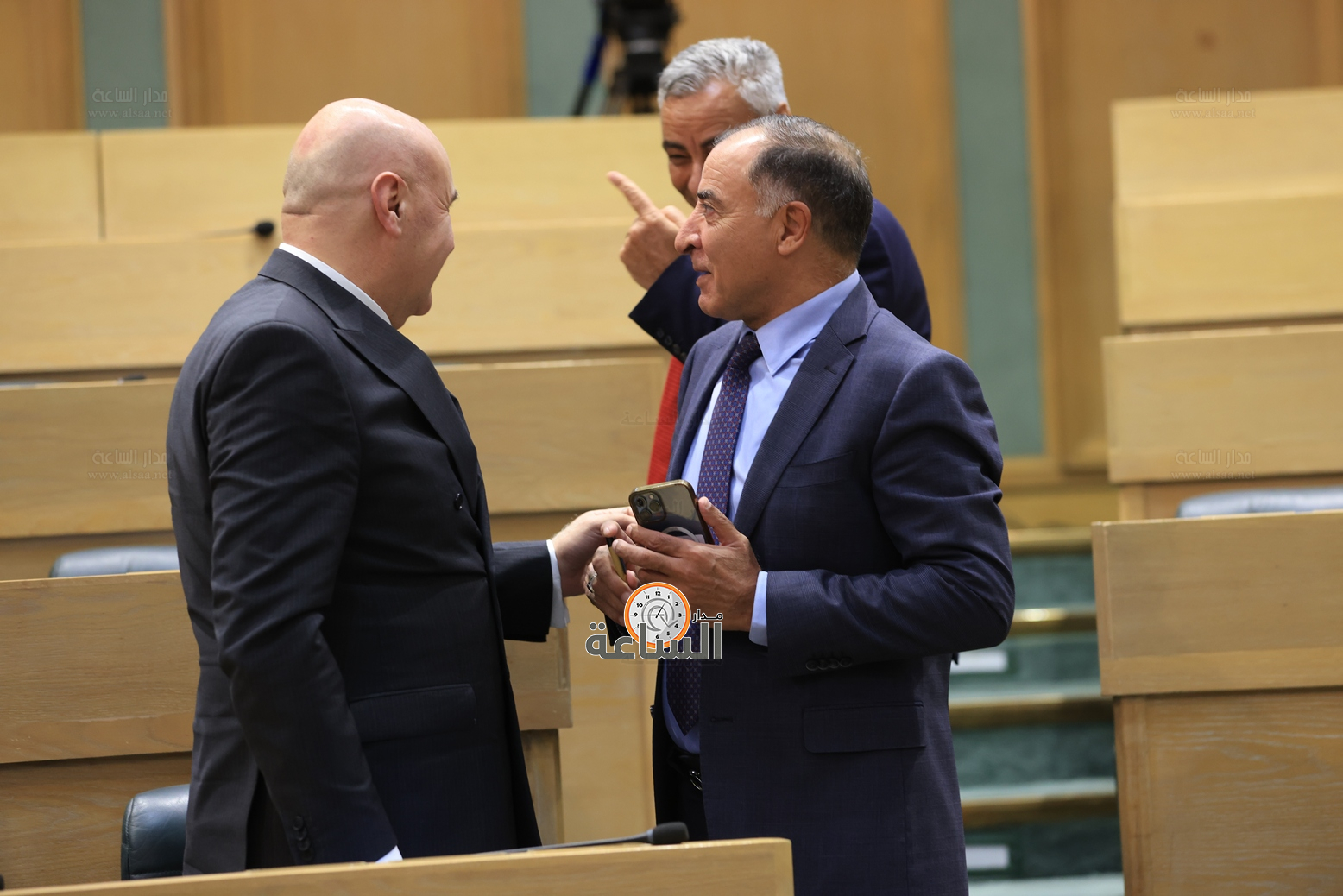 Madar Al-Saa Images 0.5724097063118531