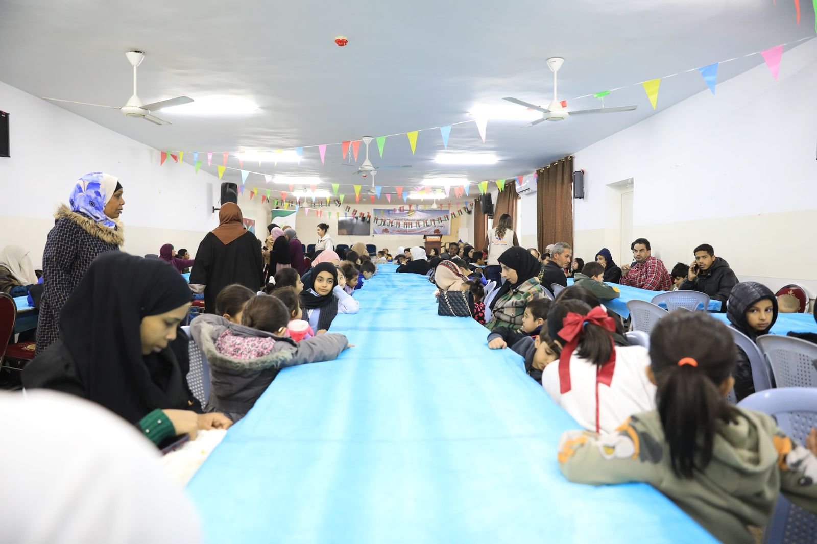 Madar Al-Saa Images 0.4078436466408134