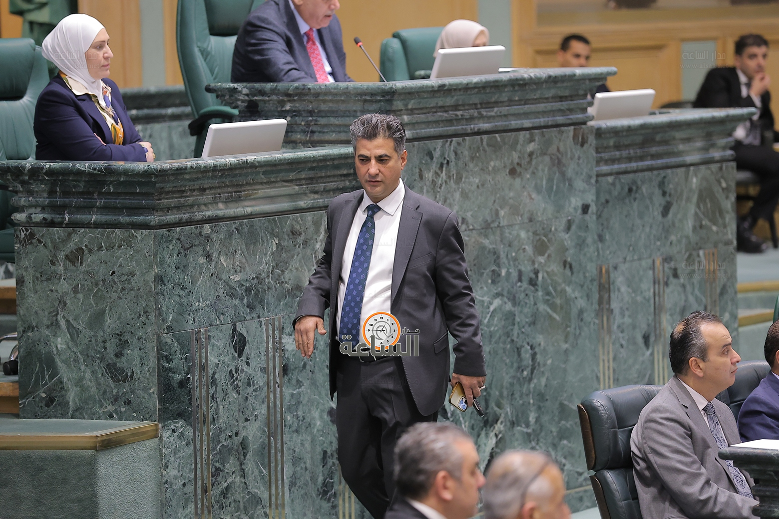 Madar Al-Saa Images 0.5499826106454875