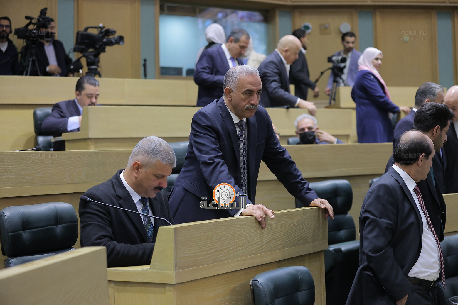 Madar Al-Saa Images 0.5135349531038769