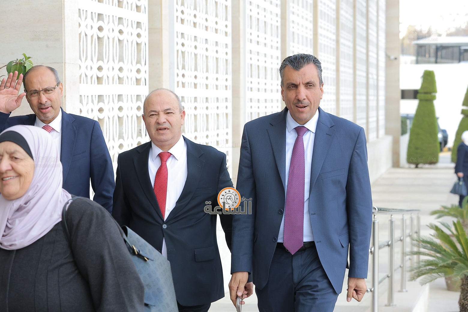 Madar Al-Saa Images 0.4793965079351875