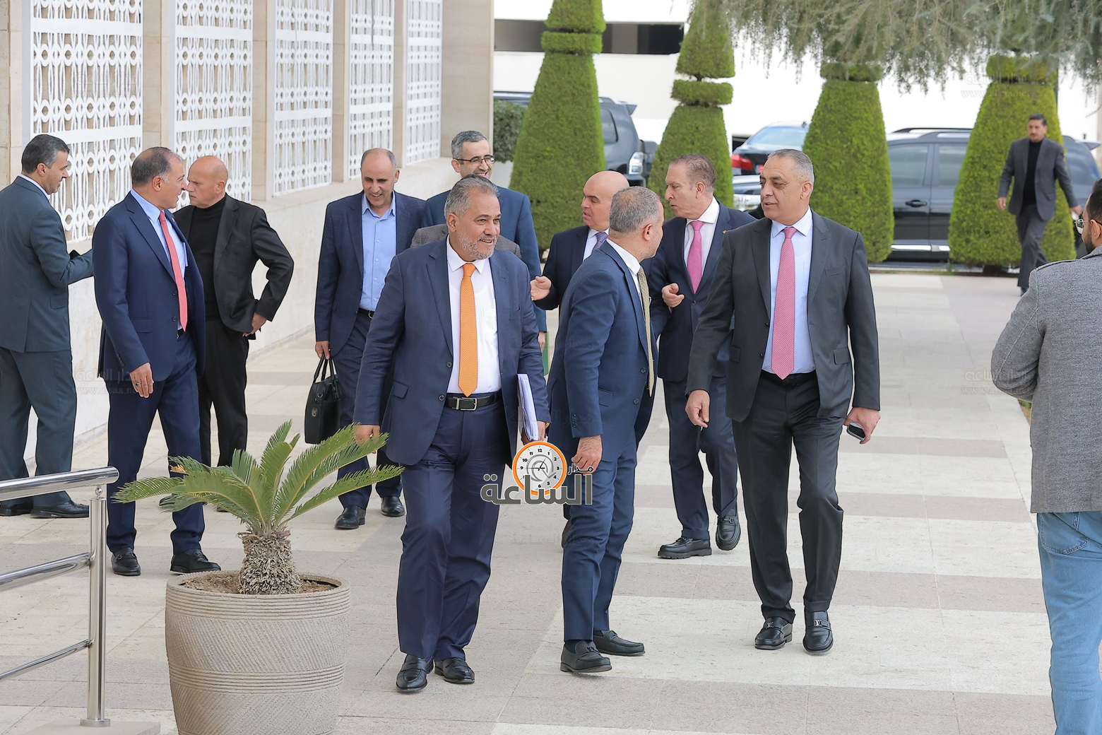 Madar Al-Saa Images 0.9706629609415931