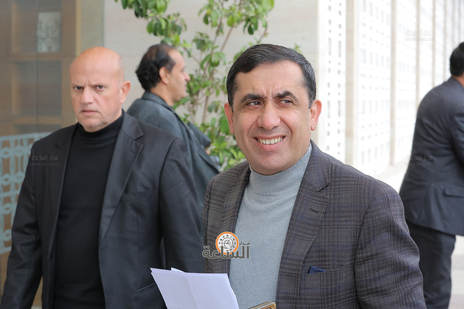 Madar Al-Saa Images 0.8175363607443819