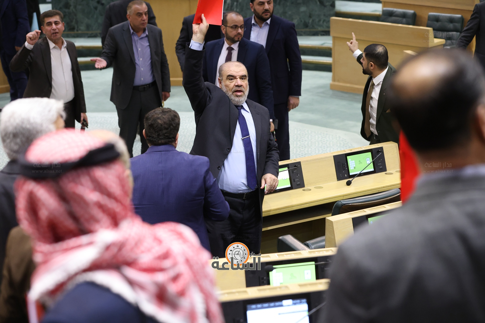 Madar Al-Saa Images 0.2737966151067571