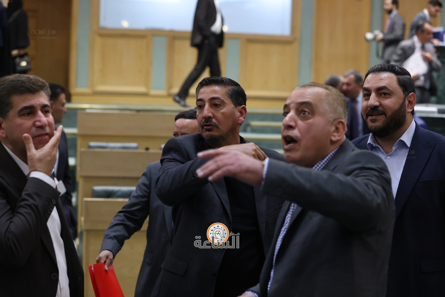 Madar Al-Saa Images 0.9569446261037652