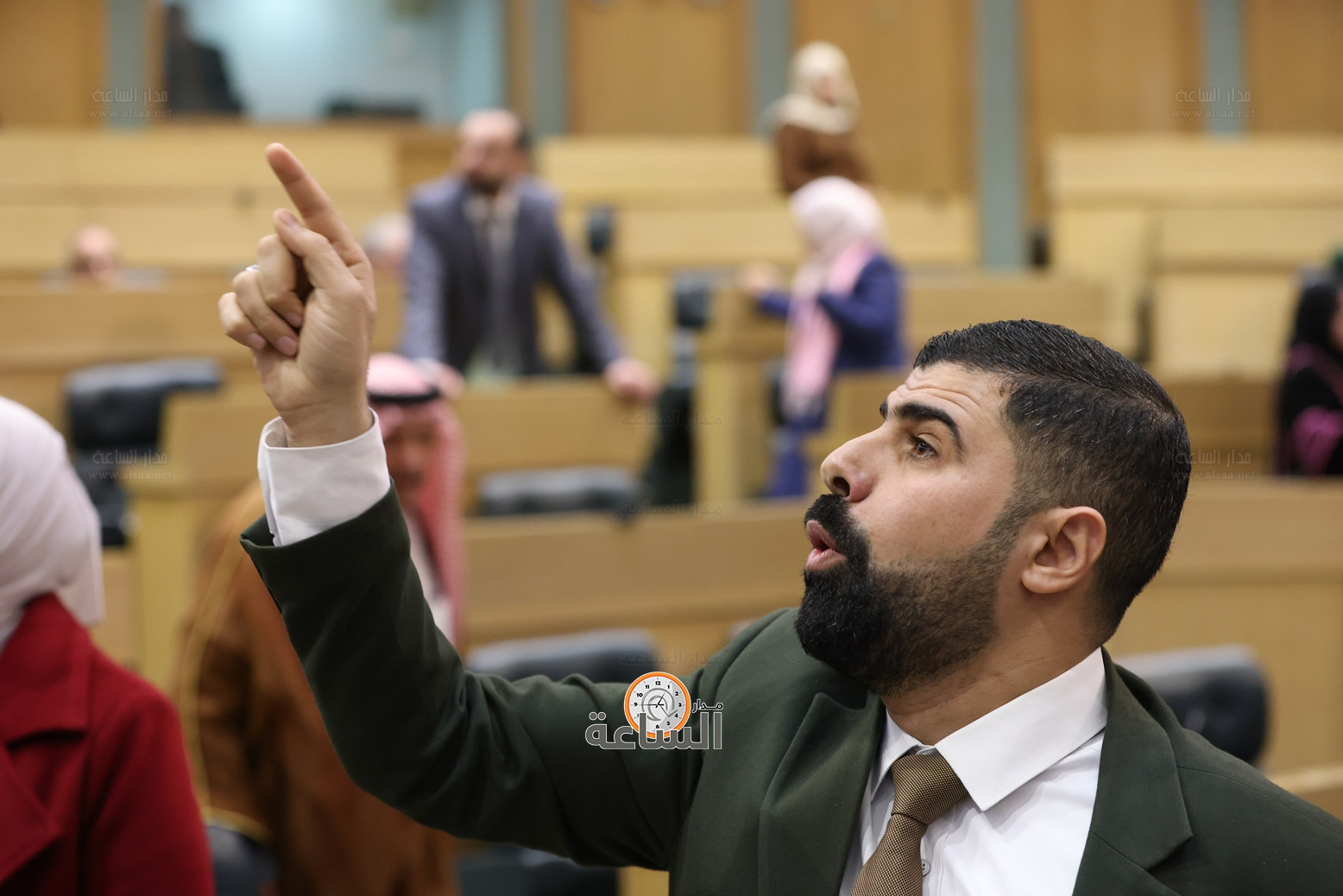 Madar Al-Saa Images 0.6469144842744307