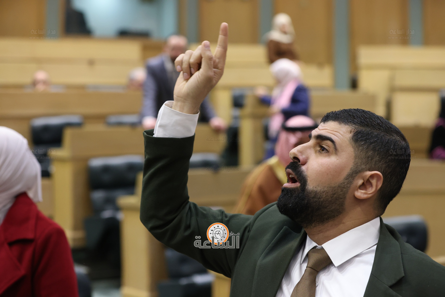 Madar Al-Saa Images 0.5988620009039143