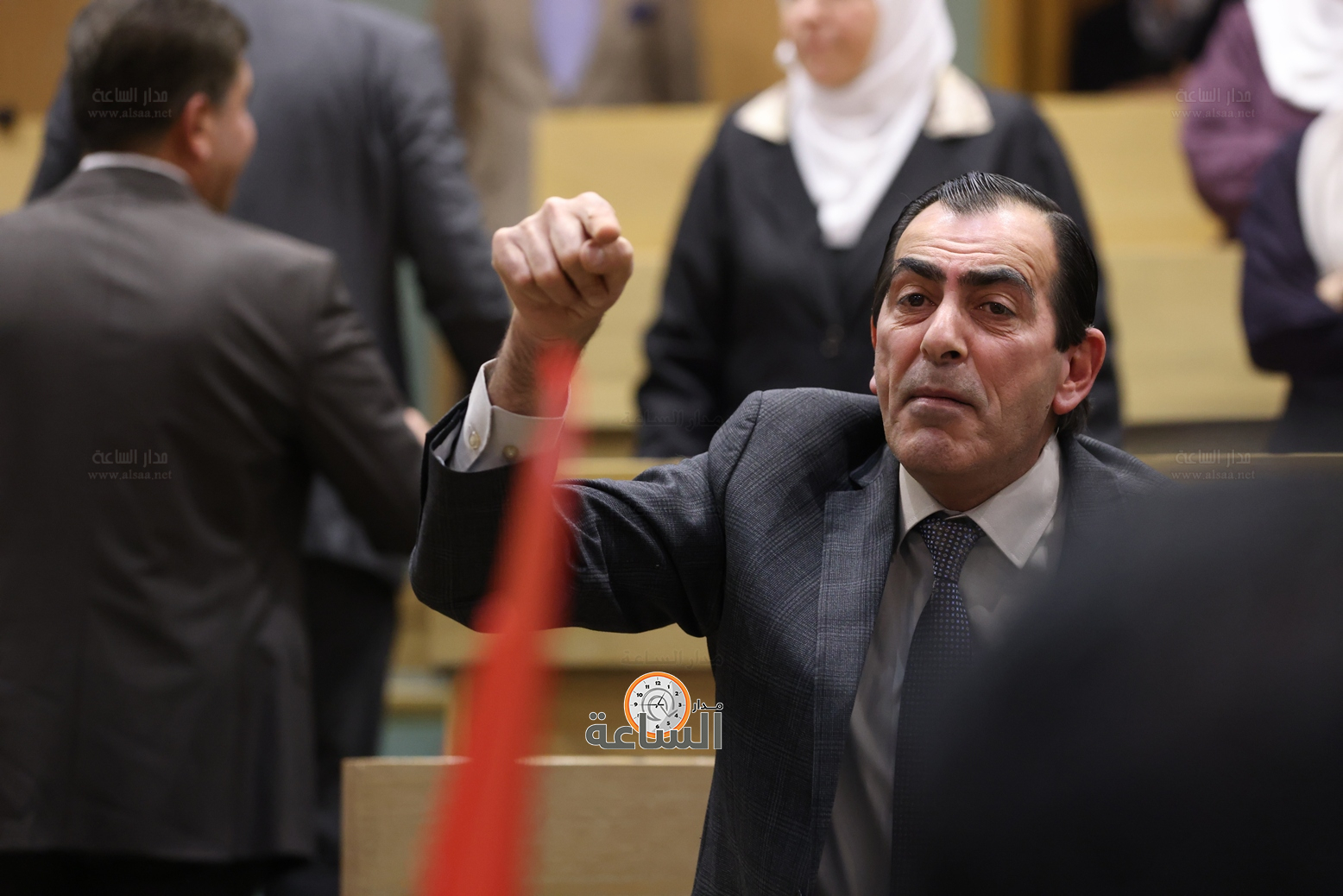 Madar Al-Saa Images 0.13087292303886433