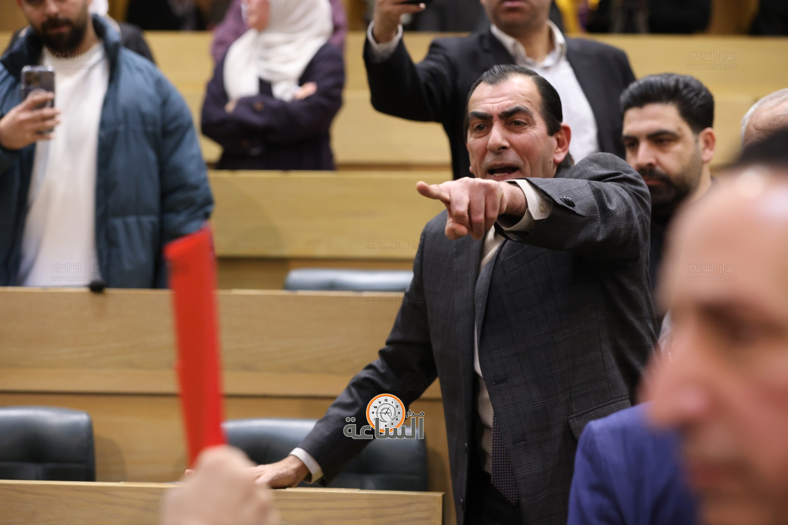 Madar Al-Saa Images 0.8955205975650808