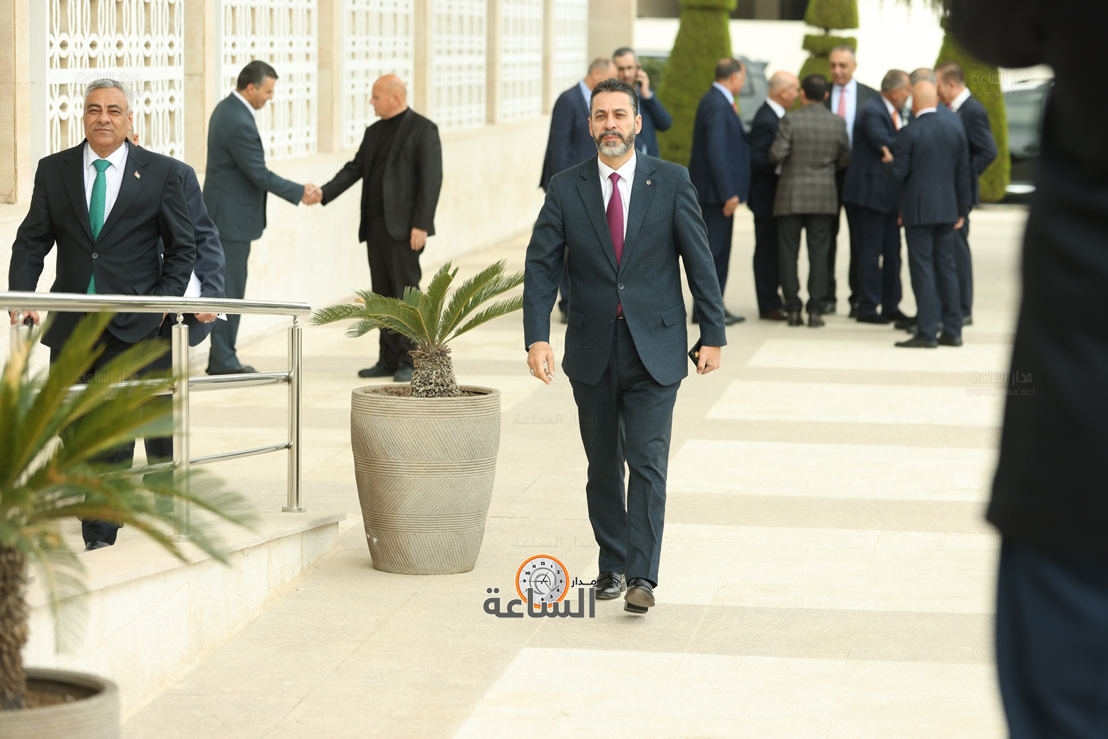 Madar Al-Saa Images 0.4145622259794153