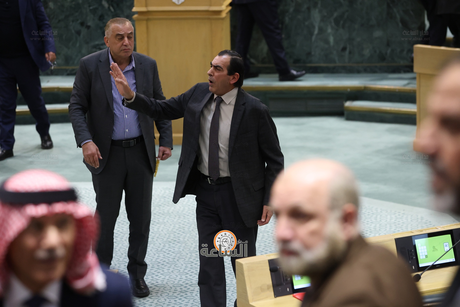 Madar Al-Saa Images 0.5356091671066288