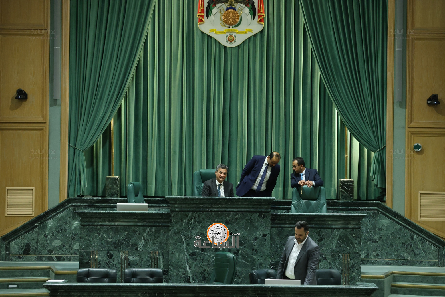 Madar Al-Saa Images 0.6260100729231959