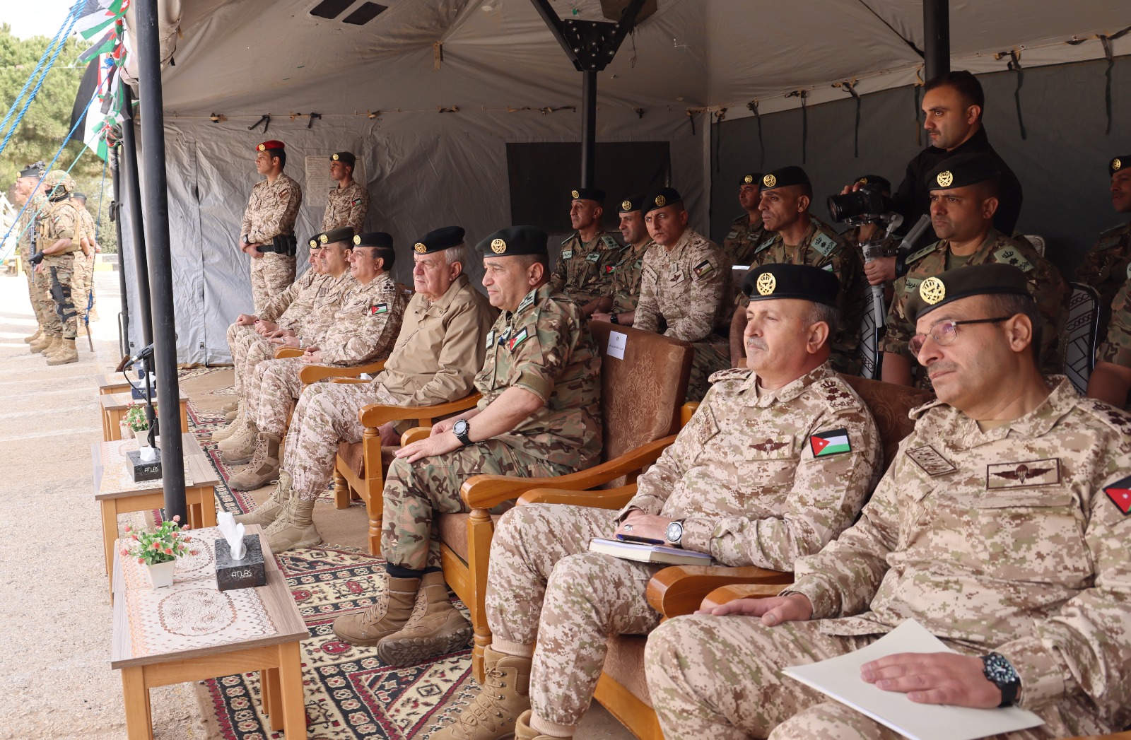 Madar Al-Saa Images 0.6747063858082644