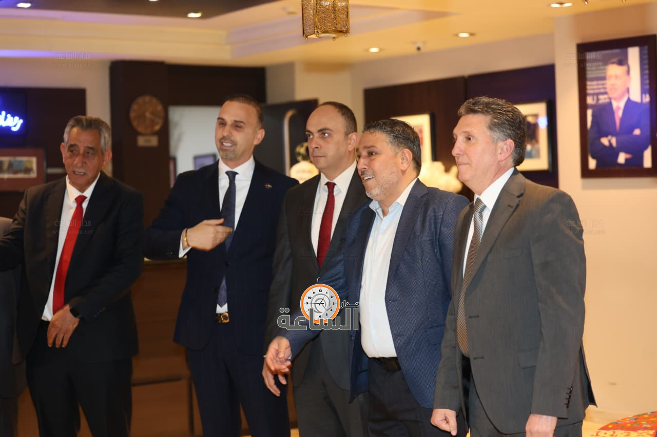 Madar Al-Saa Images 0.05160366185174847