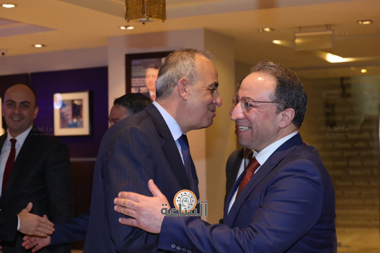 Madar Al-Saa Images 0.8297838403443274