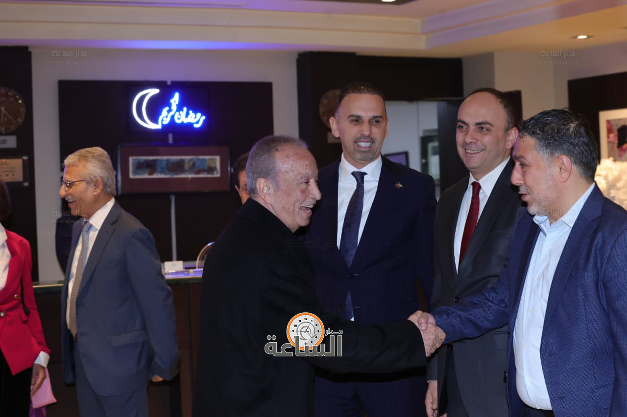 Madar Al-Saa Images 0.13060337895025587