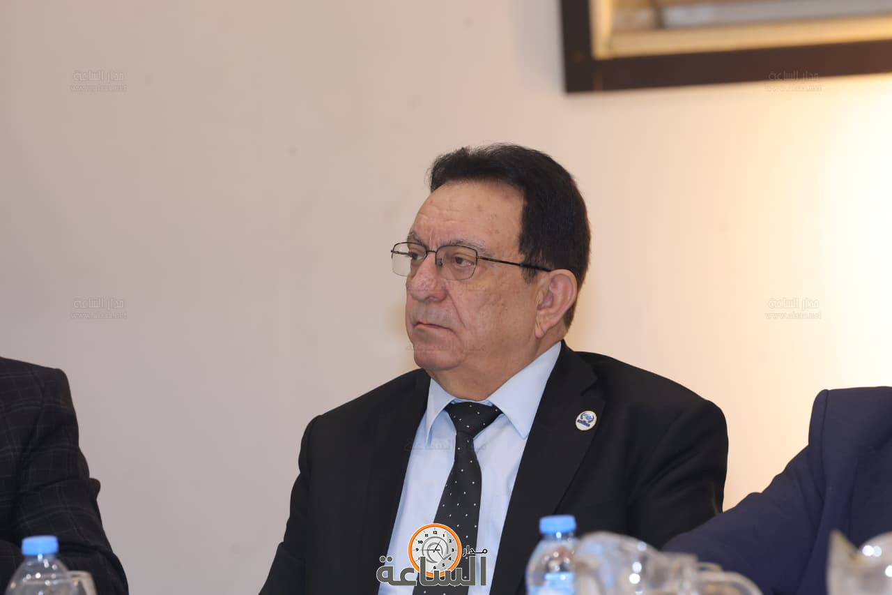 Madar Al-Saa Images 0.5356885345498298