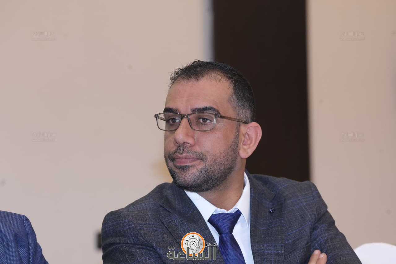 Madar Al-Saa Images 0.016343884907531026