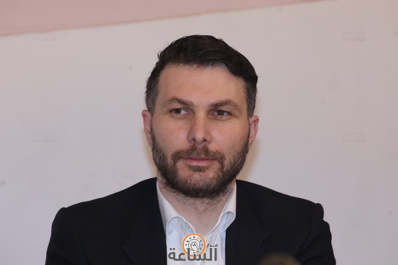 Madar Al-Saa Images 0.8159915361889382