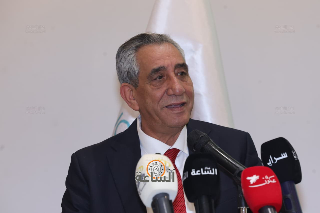 Madar Al-Saa Images 0.5225262136294997