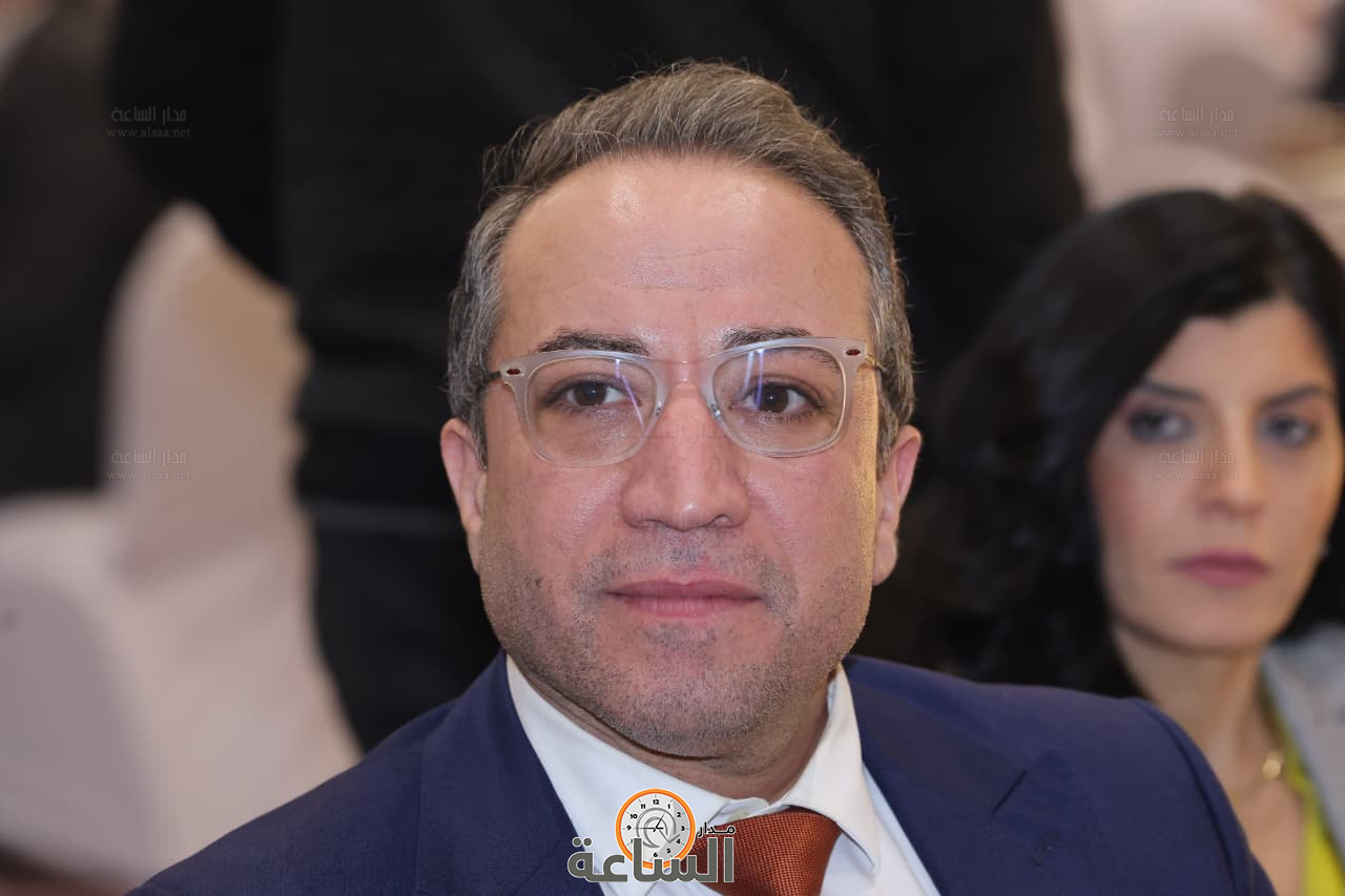 Madar Al-Saa Images 0.8603018628464597