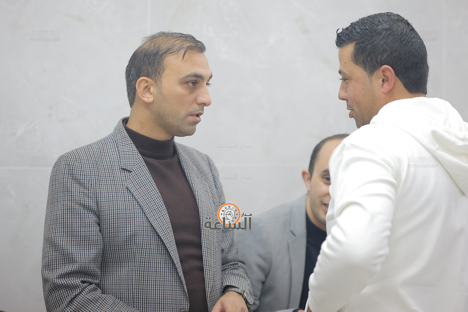 Madar Al-Saa Images 0.41196339773440904