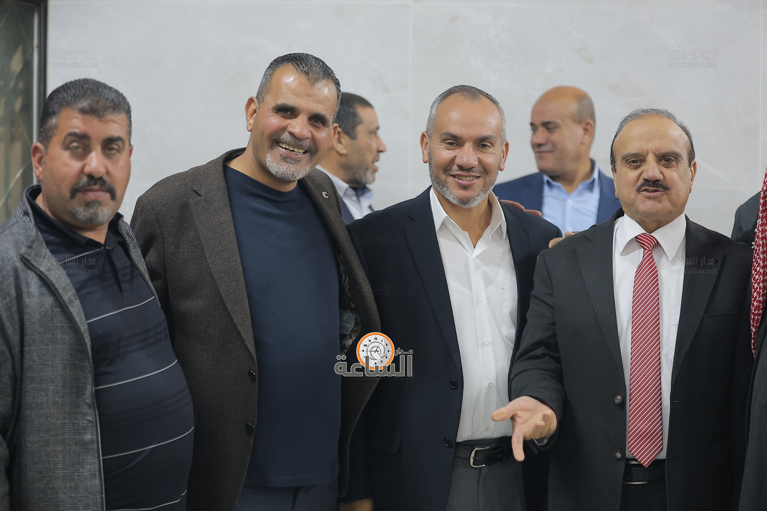 Madar Al-Saa Images 0.19245415502332774