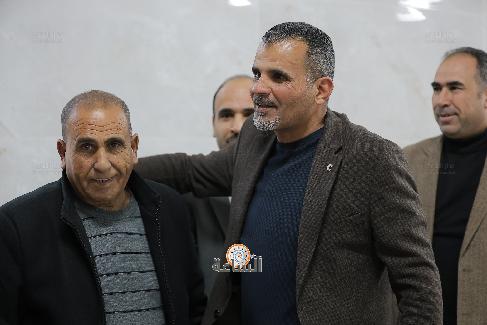 Madar Al-Saa Images 0.44824534431876906