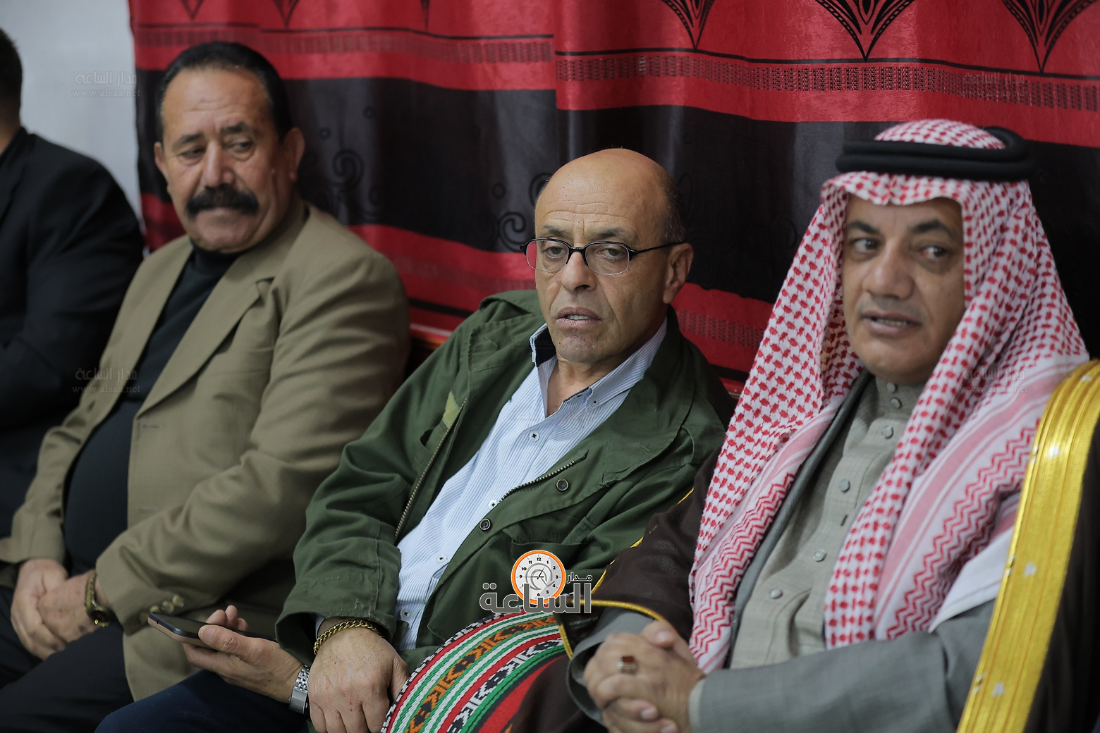 Madar Al-Saa Images 0.703176652484405