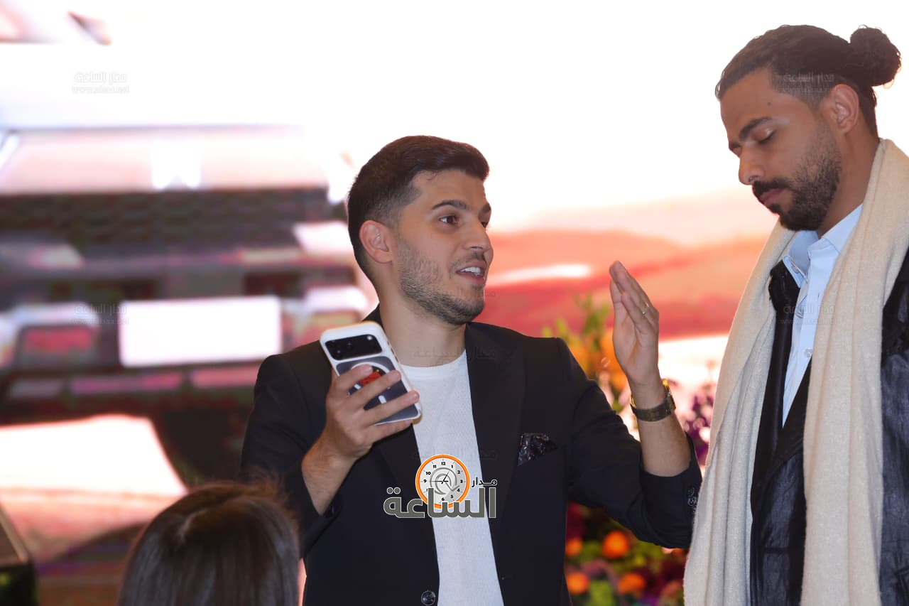 Madar Al-Saa Images 0.32167010870898494