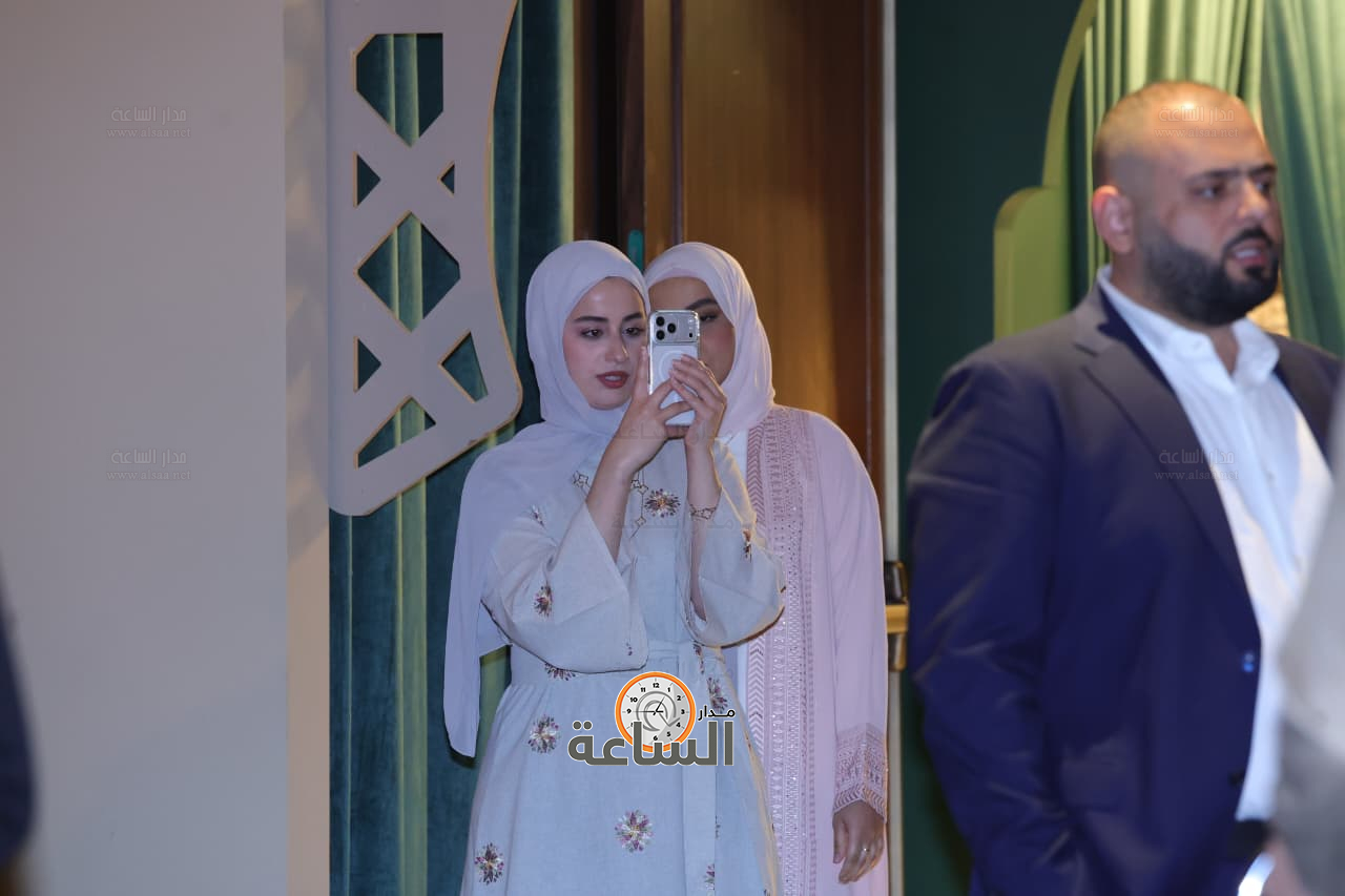 Madar Al-Saa Images 0.7759903244189653