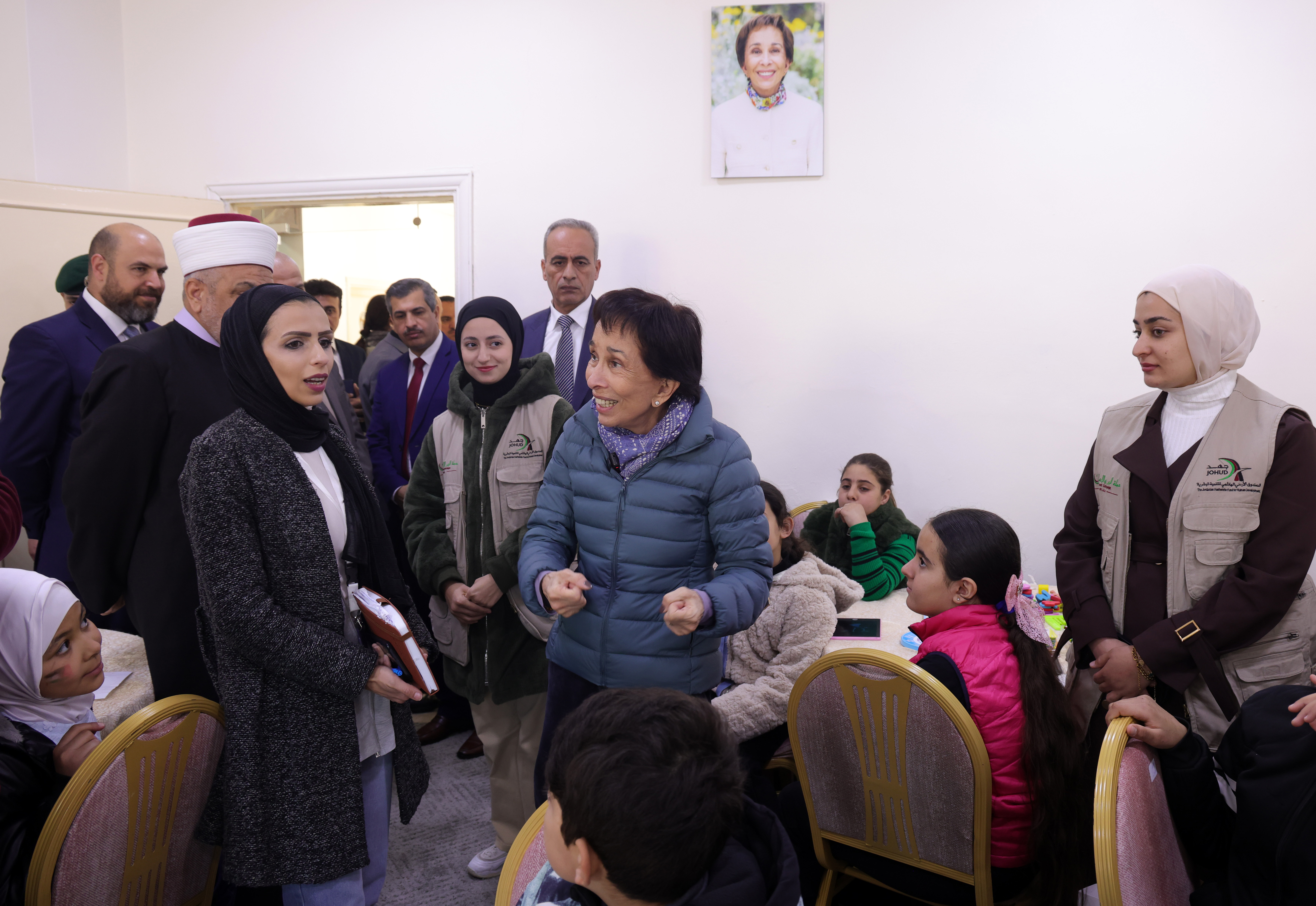 Madar Al-Saa Images 0.27689668021989866