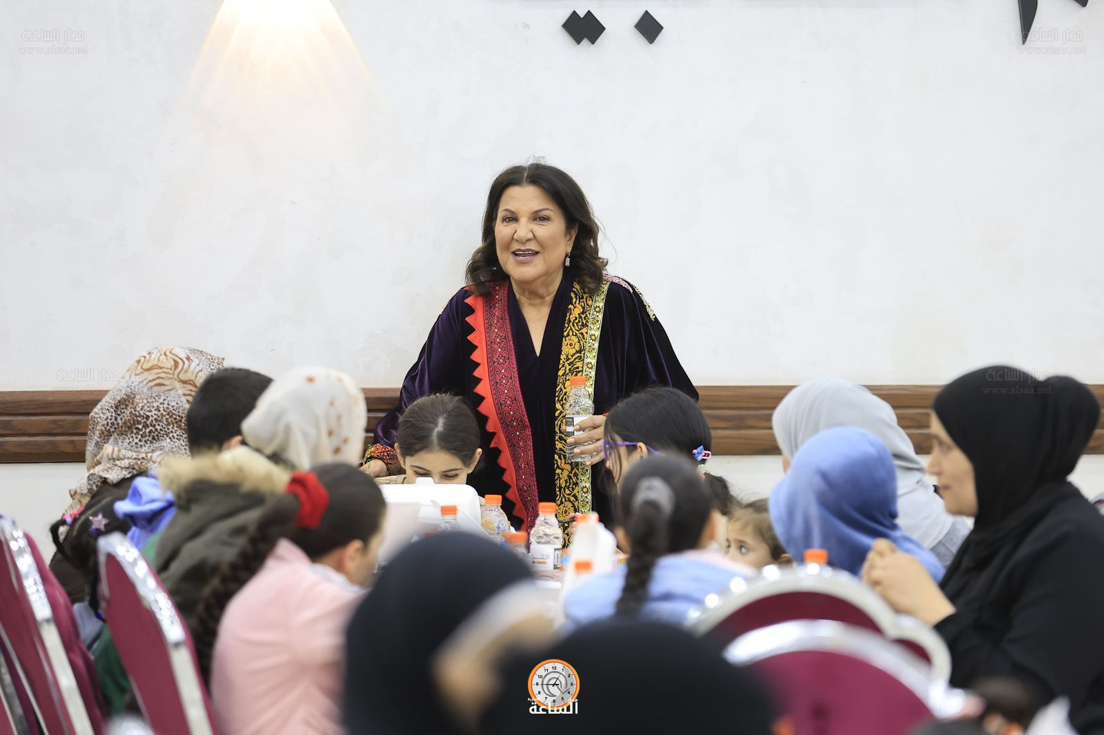 Madar Al-Saa Images 0.7498807757641107