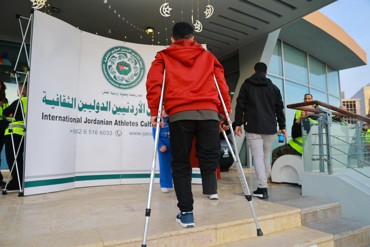 Madar Al-Saa Images 0.802135390890215