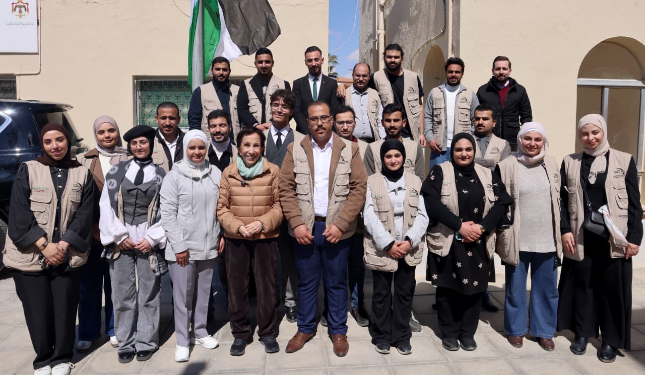 Madar Al-Saa Images 0.6797549557396053