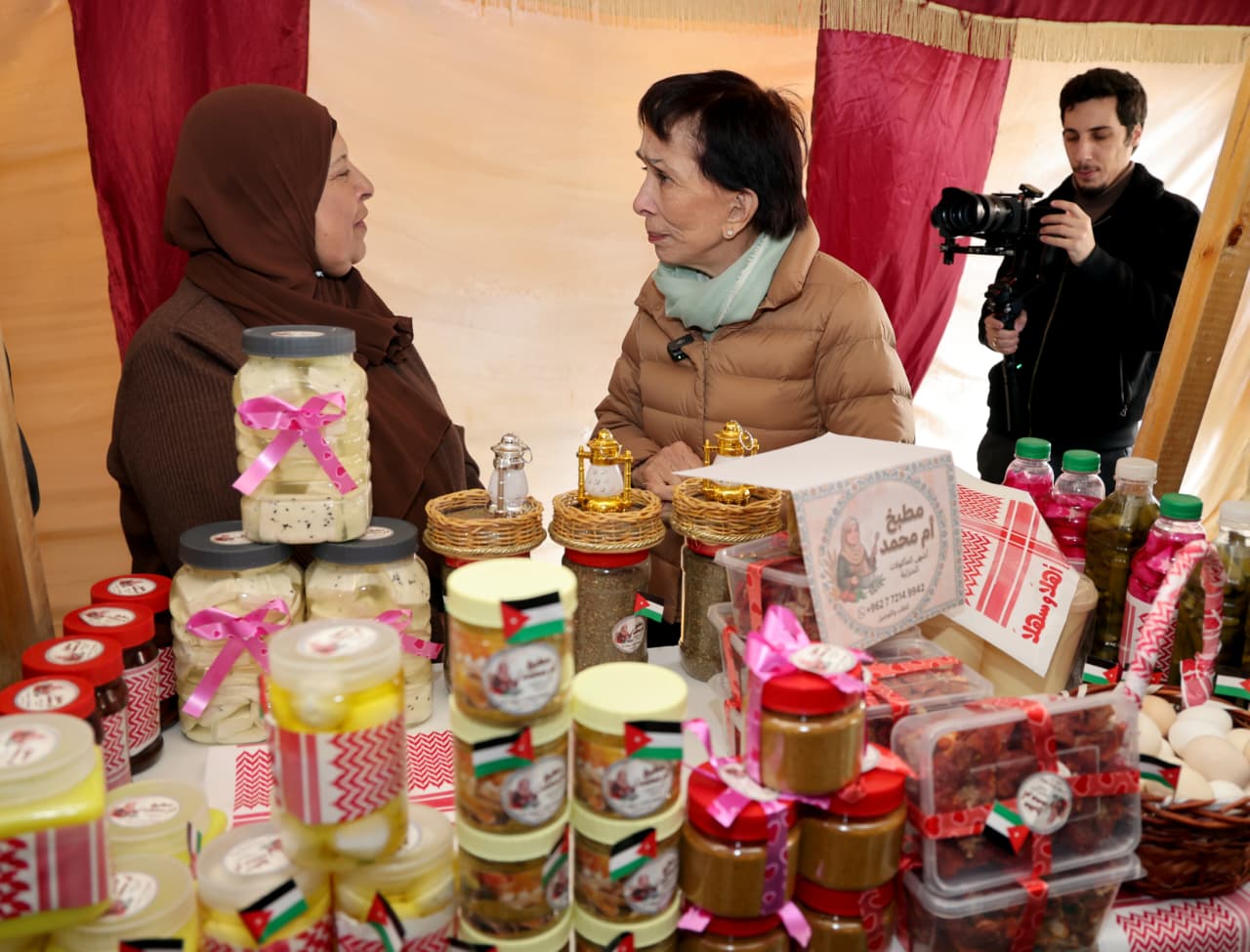 Madar Al-Saa Images 0.27751411686113747