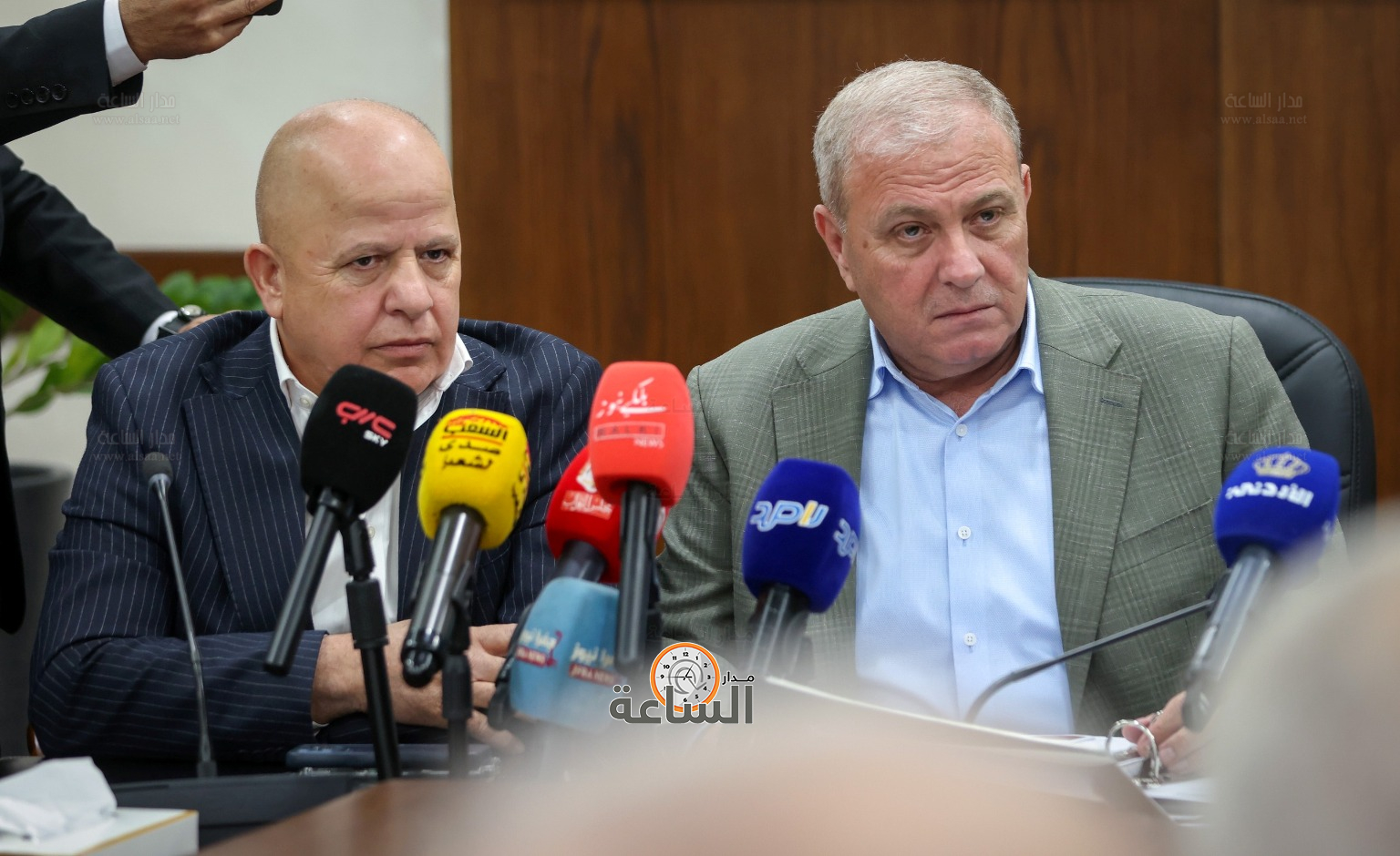 Madar Al-Saa Images 0.2484447362283787