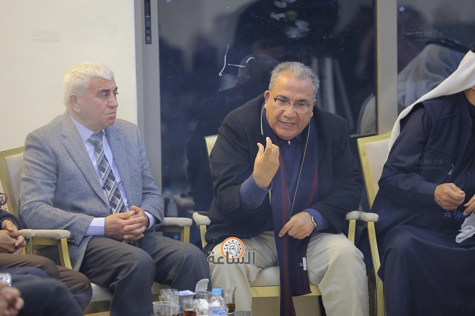 Madar Al-Saa Images 0.483854751473643