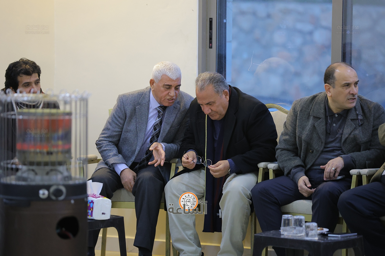 Madar Al-Saa Images 0.6479995117052267