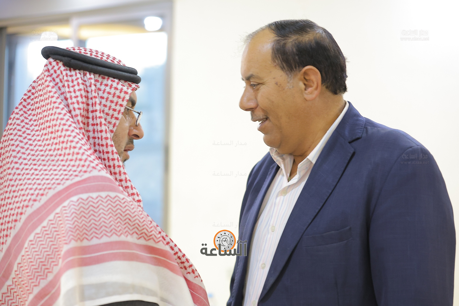 Madar Al-Saa Images 0.6596987659808929