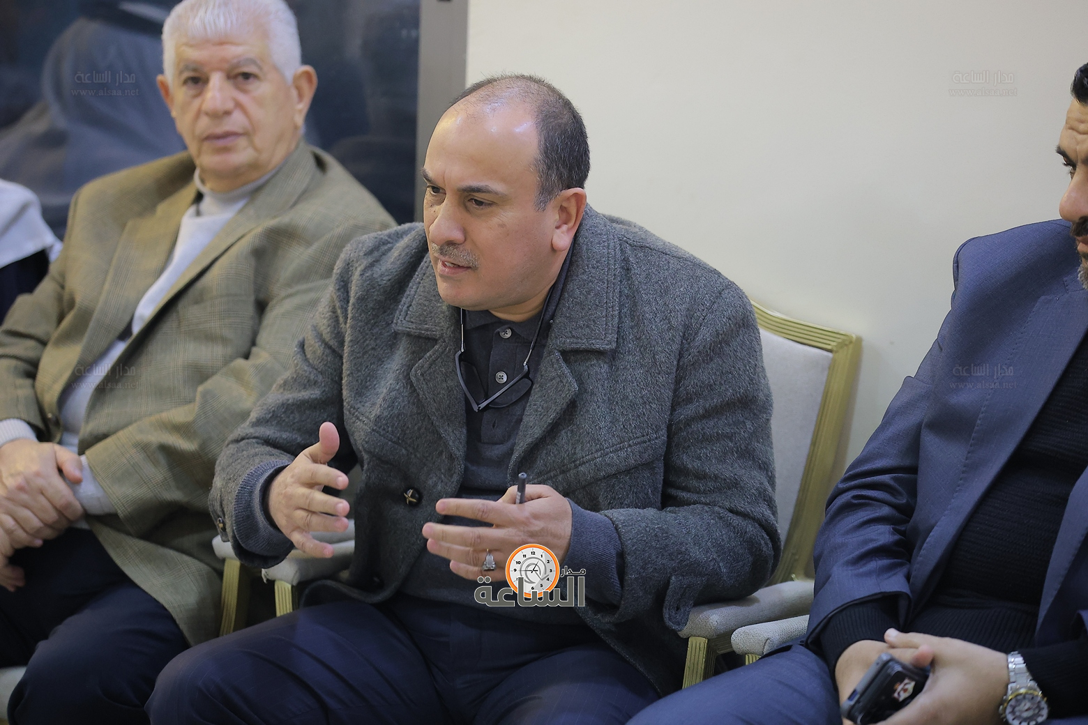 Madar Al-Saa Images 0.09354524380486562