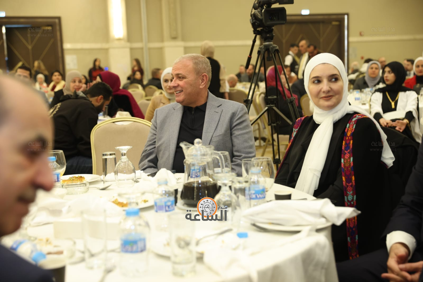 Madar Al-Saa Images 0.4119467297786785