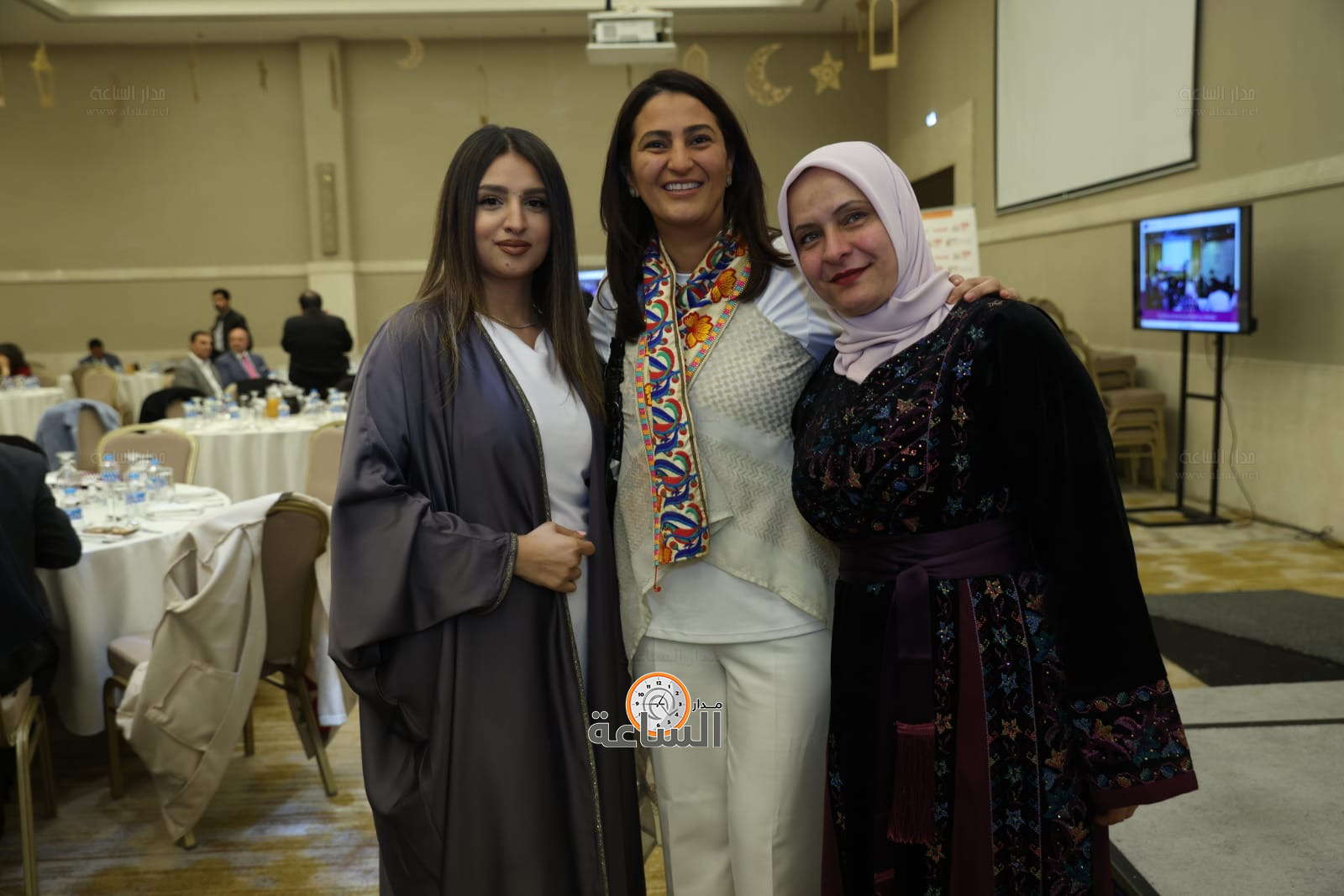 Madar Al-Saa Images 0.6395908669719388