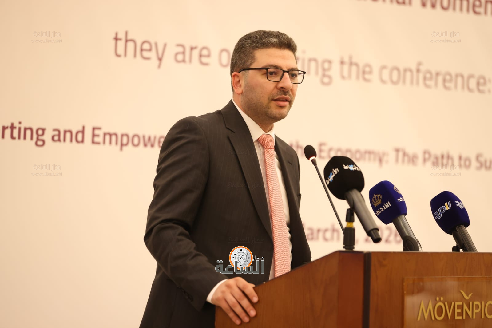 Madar Al-Saa Images 0.13787216206395336