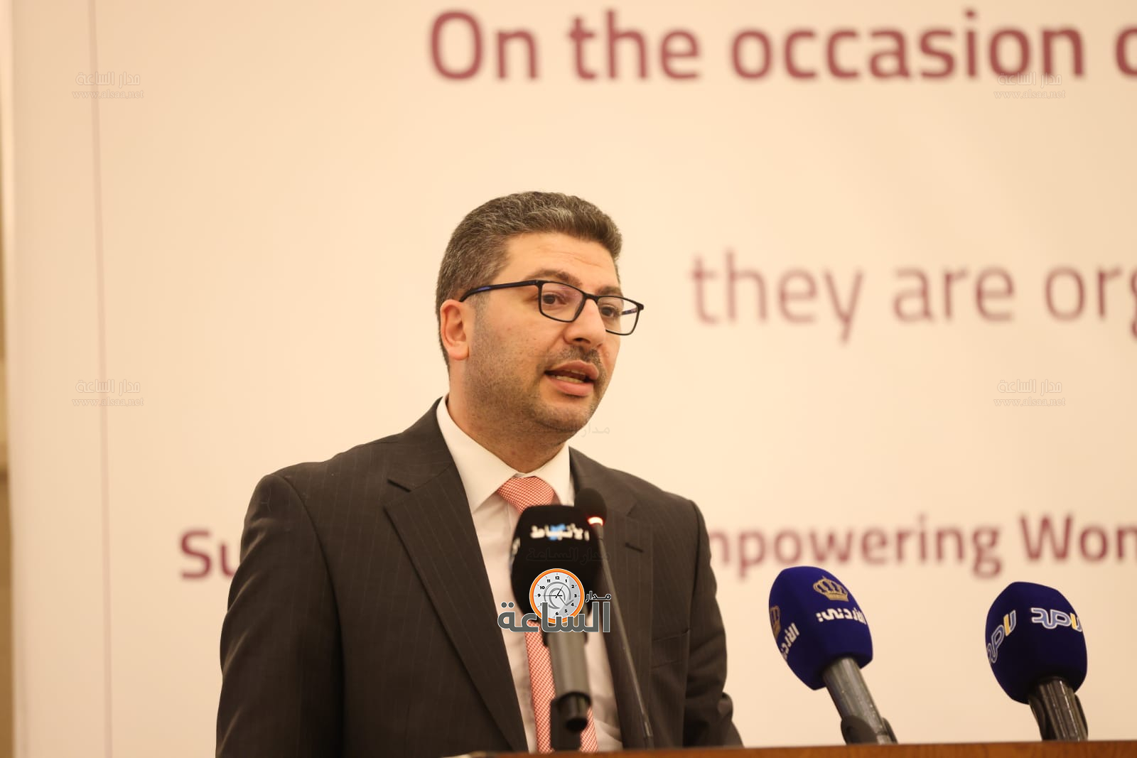 Madar Al-Saa Images 0.9419800769128516