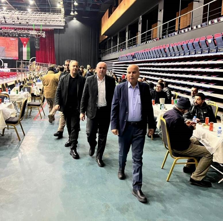 Madar Al-Saa Images 0.3845273720554174