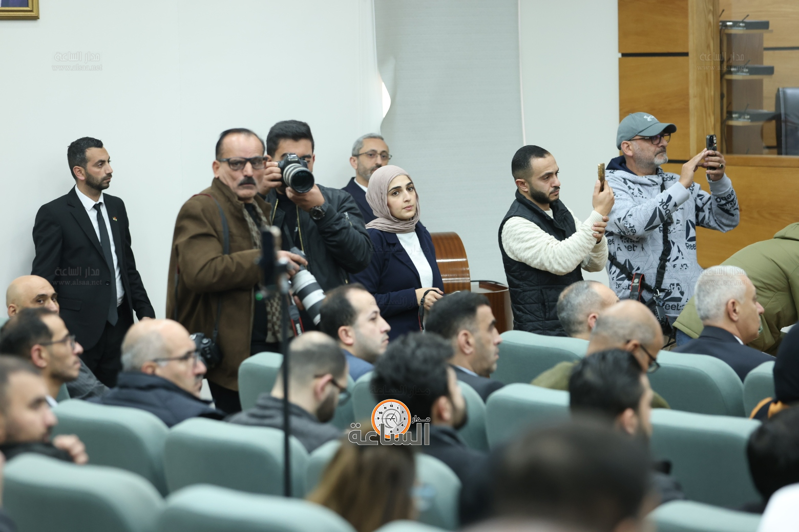 Madar Al-Saa Images 0.5703036624697511