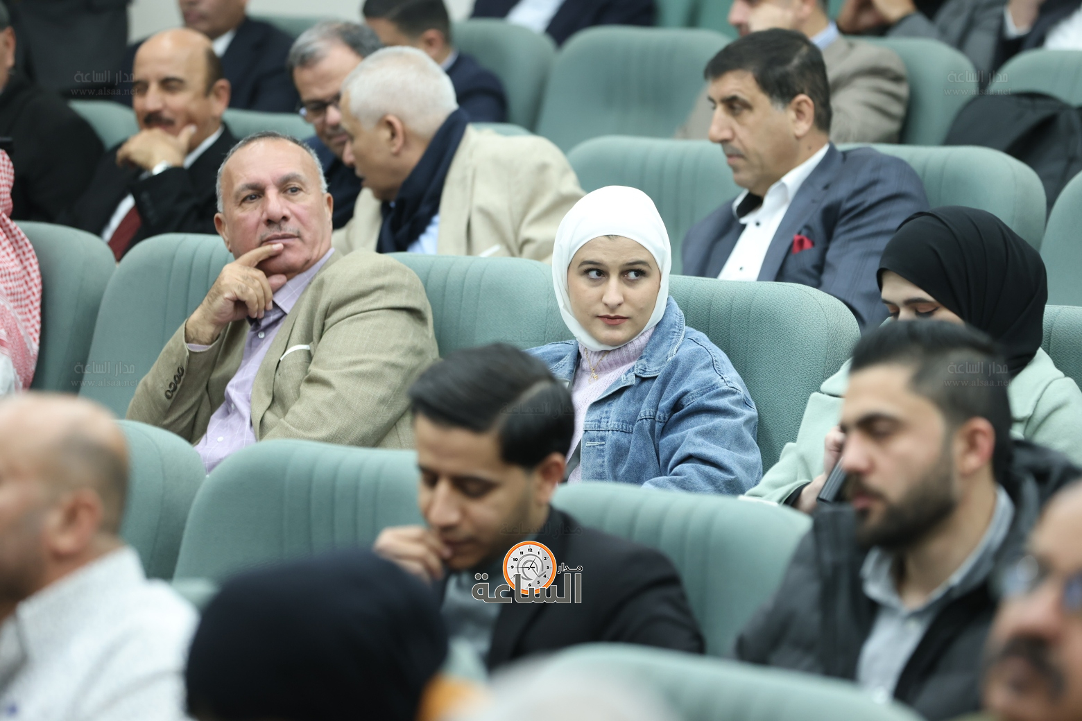 Madar Al-Saa Images 0.2942062646528486