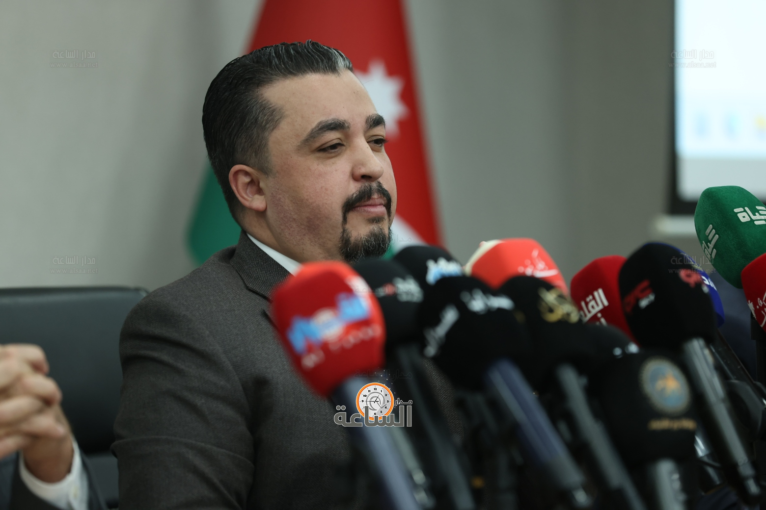 Madar Al-Saa Images 0.5745777959740334